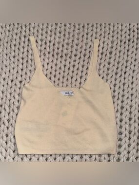✨NWT✨ Mango Pale Yellow V-Neck Knit Cami